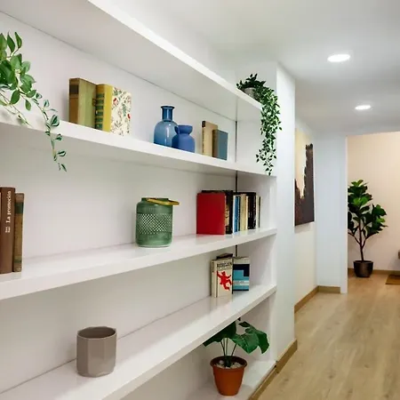 Exclusive Huge 4 Double Bedroom Center Appartamento Barcellona