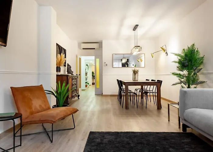 Apartament The Collection - Exclusive Huge 4 Double Bedroom Center